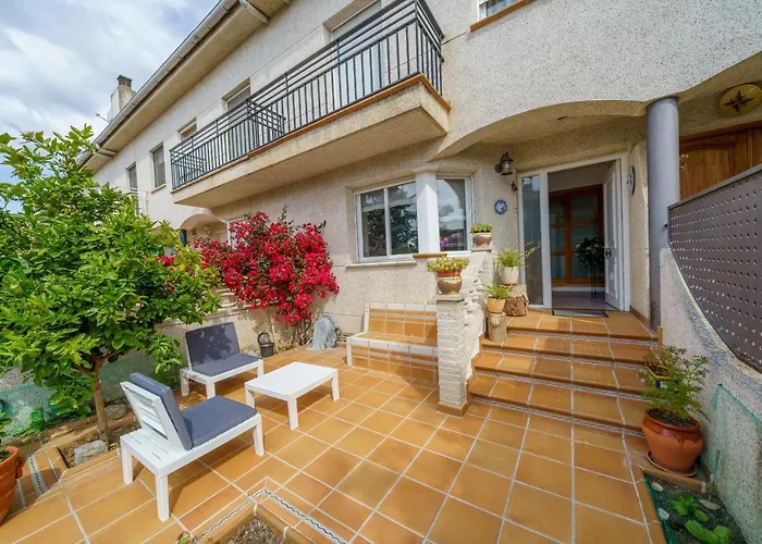 Homeholidaysrentals Espriu- Costa Barcelona